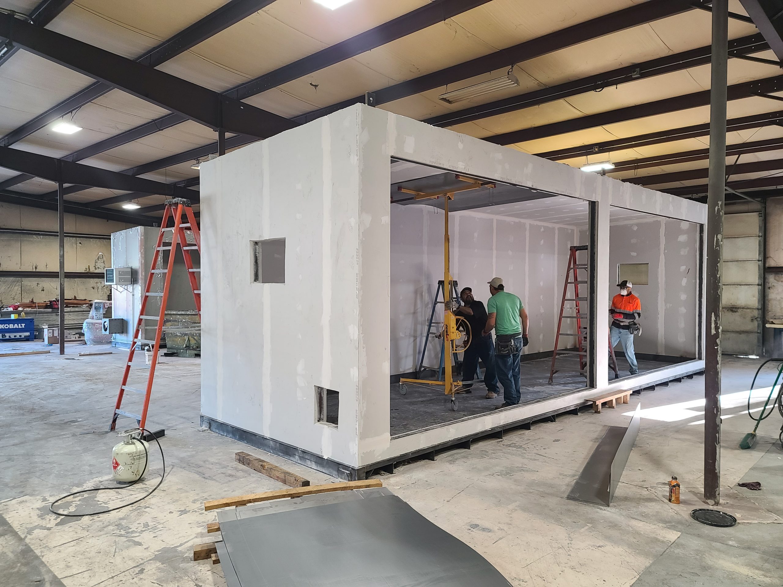 24 pallet-Production Image pallet chemical storage