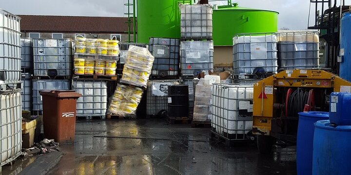 hazard-1588278_1280 hazardous materials