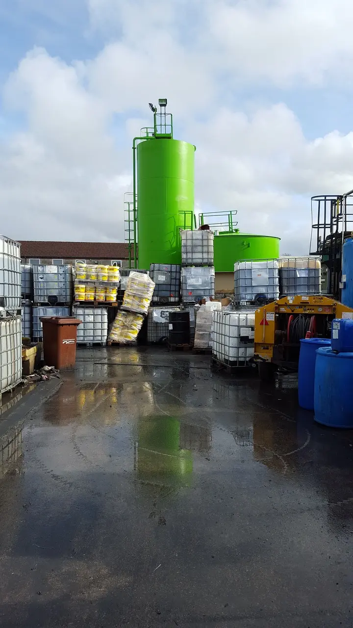 hazard-1588278_1280 hazardous materials